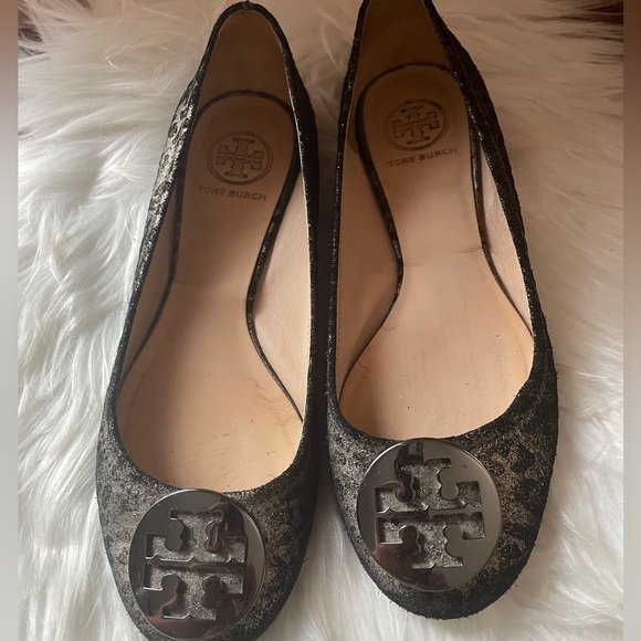 Tory Burch Reva Ballet Flats Shoes Powder Metallic Cheetah With Bag Size 7.5 - Picture 3 of 8